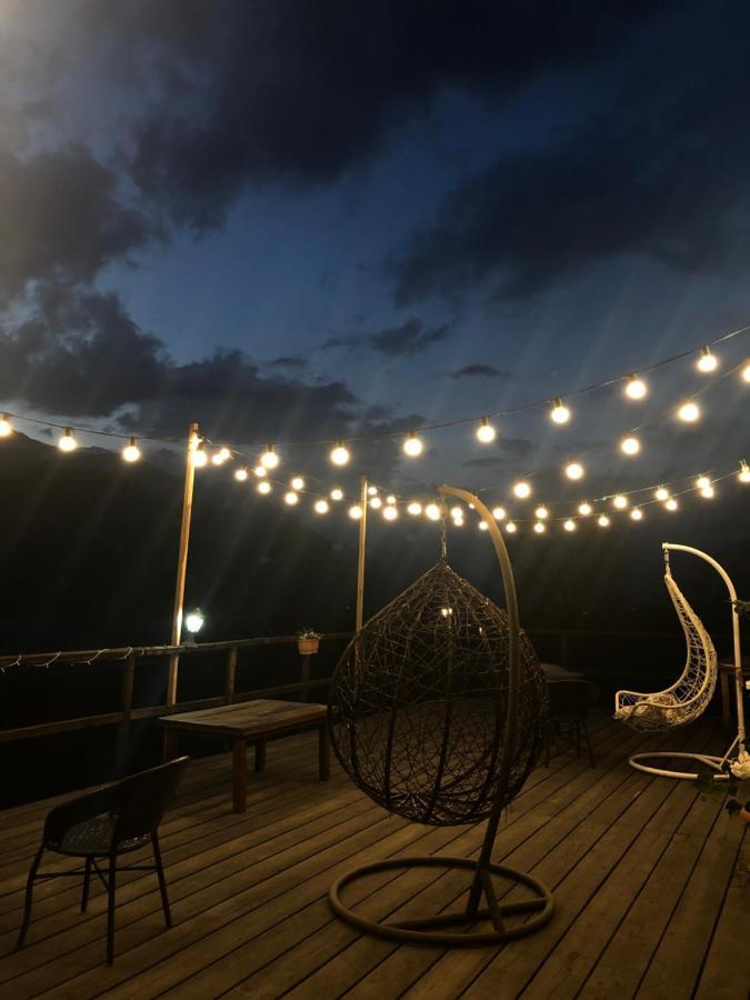 Guesthouse Elli & Cottages Казбеги Екстериор снимка