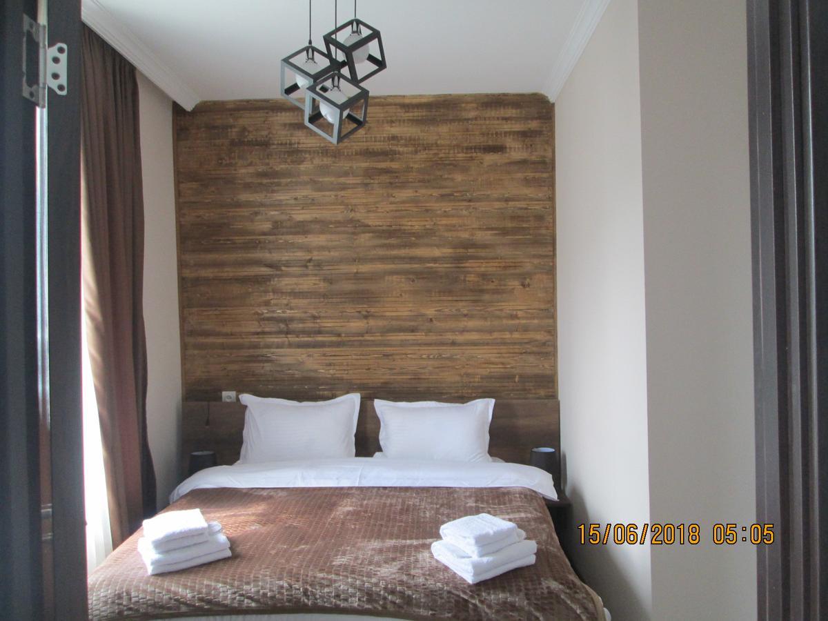 Guesthouse Elli & Cottages Казбеги Екстериор снимка